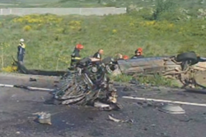 Accidentul de pe centura Drobeta Turnu Severin O tanara de 20 de ani a decedat iar un tanar de 25 de ani a fost transportat la spital