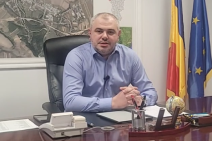 Catalin Rotea Sala de sport piscina si centru multifunctional pentru locuitorii din Bals