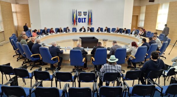 Consiliul Judetean Olt aloca aproape 18 5 milioane lei din excedent pentru investitiile din 2026