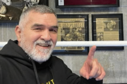Leonard Doroftei soseste la Slatina poze si autografe pentru fani