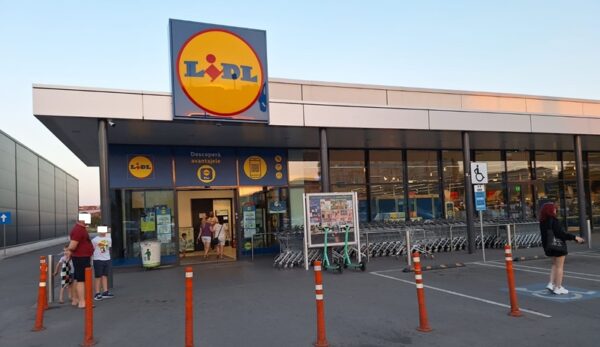 Lidl inchide magazinele de Paste cand NU vei putea face cumparaturi