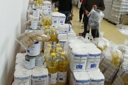 Romnia expediaza ajutoare umanitare in Liban 15 tone de alimente si echipamente transportate cu avioane militare