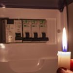 Se intrerupe curentul in mai multe localitati din Olt programul intreruperilor anuntat de Distribuie Oltenia