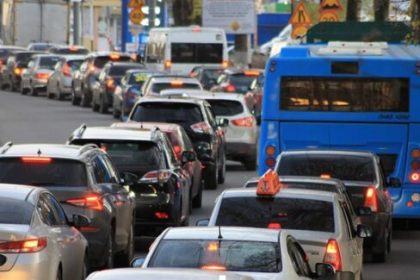 Se schimba regulile Guvernul interzice importul de masini cu norma Euro sub 3 si stabileste o limita pentru autoturismele aduse din strainatate
