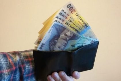 Se vor majora salariile bugetarilor din Romania Anuntul ministrului Muncii Florin Manole