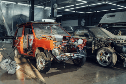 Studiu 58 dintre masinile second hand din Romania au un istoric de daune iar 13 ascund accidente grave