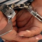 Arestat deoarece i a cerut politistului sa i achite amenda Procurorii l au acuzat de santaj