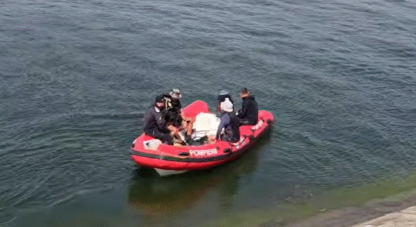 Barbatul disparut in raul Olt cautarile intrerupte de scafandri pe timpul noptii