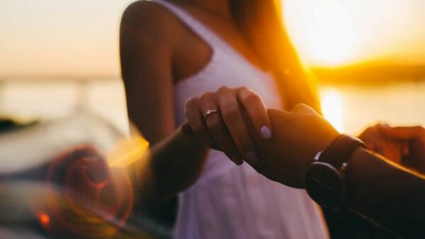 Horoscop 3 august 2026 Zodia care isi incepe saptamana cu surprize in dragoste
