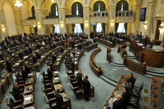 Legea integritatii a fost aprobata si de Senat cu 105 voturi Dominic Fritz risca sa si piarda mandatul