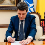 Nicuor Dan a semnat legea care permite reducerea accizei la motorina TVA ul de 9 pentru locuinte a fost prelungit pana la 30 septembrie