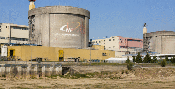 Reactorul 2 de la Cernavoda va fi oprit joi din cauza nivelului critic al Dunariei