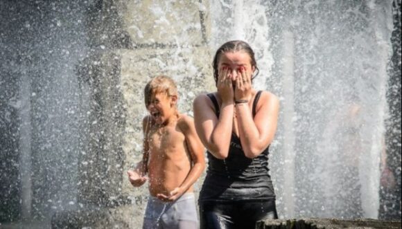 canicula se intensifica codul rosu se extinde iar oltul intra astazi sub cod portocaliu