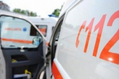 tragedie in cadrul festivitatilor unei comune un barbat de 40 de ani a decedat dupa o posibila electrocutare