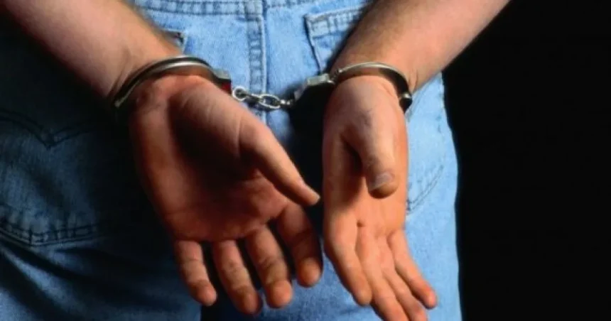 Bărbat atacat după ce a ieșit dintr-o sală de jocuri din Balș; agresorul, reținut