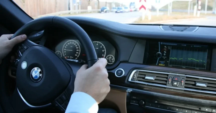 Interdicție pentru începători: mașini puternice interzise prin noul Cod Rutier