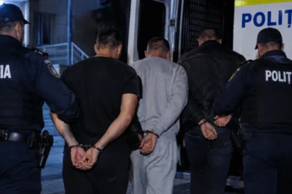 Scandal nocturn în Olt: trei bărbați arestați pentru amenințări și distrugeri